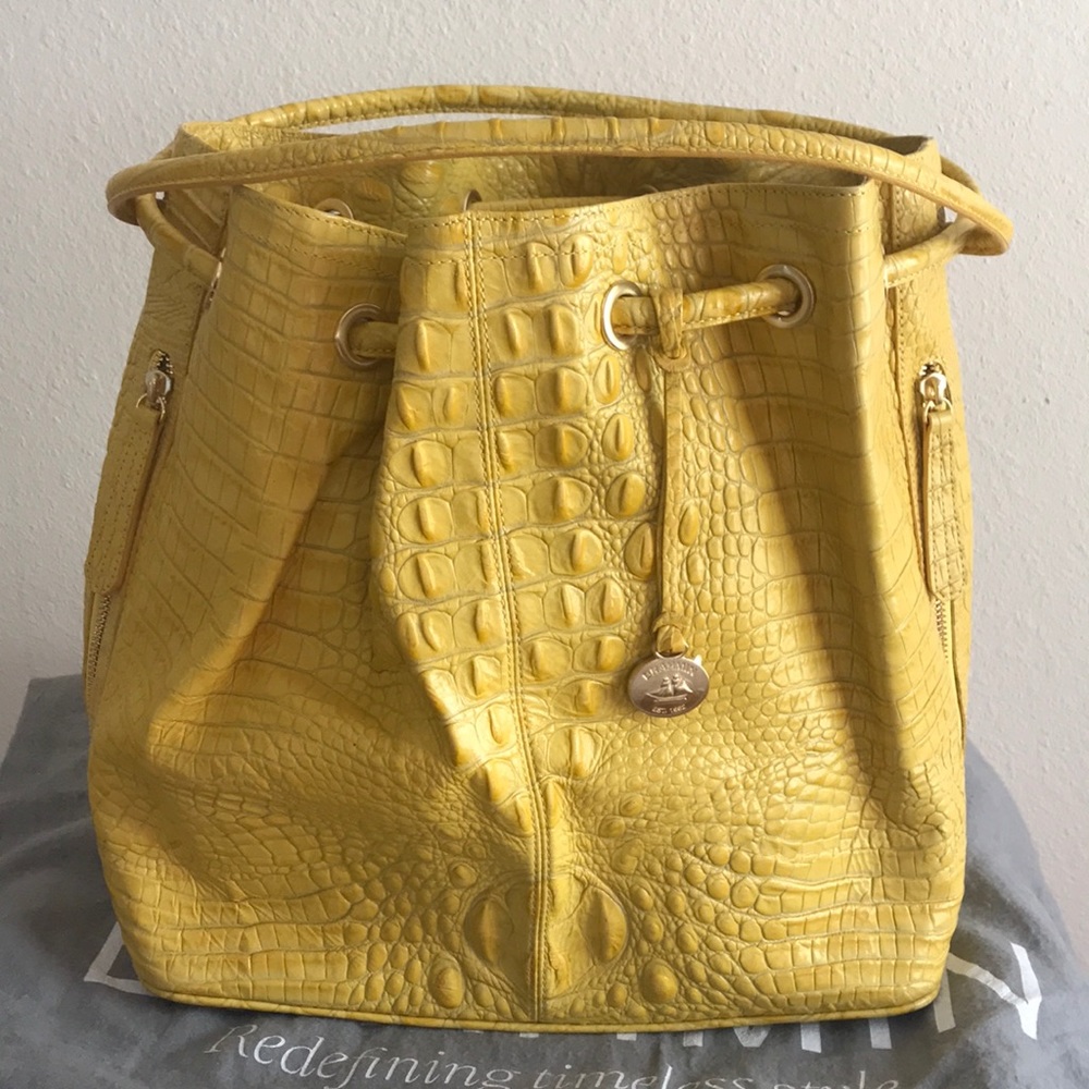 Beautiful yellow Brahmin bag. Gorgeous leather.